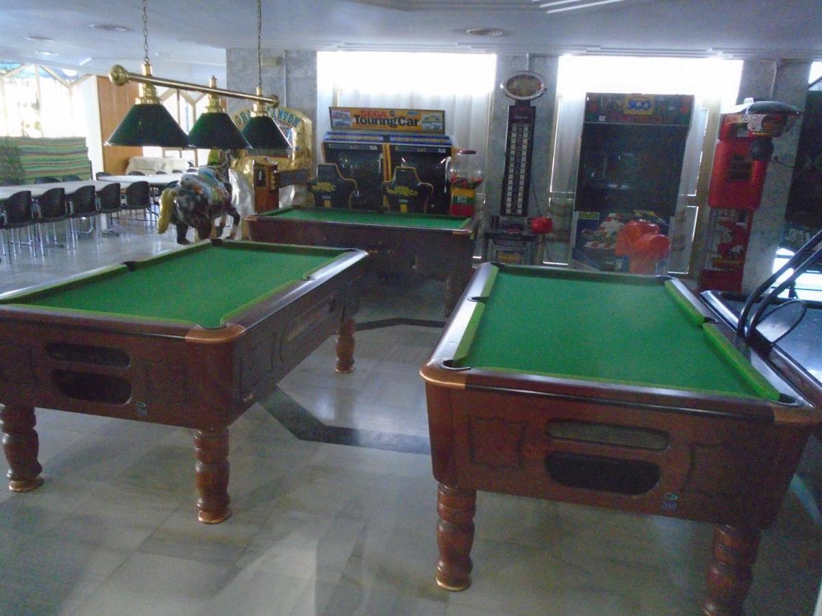 Benal Superb Front 1 Bedroom Apartment, Sleeps 5 Benalmadena