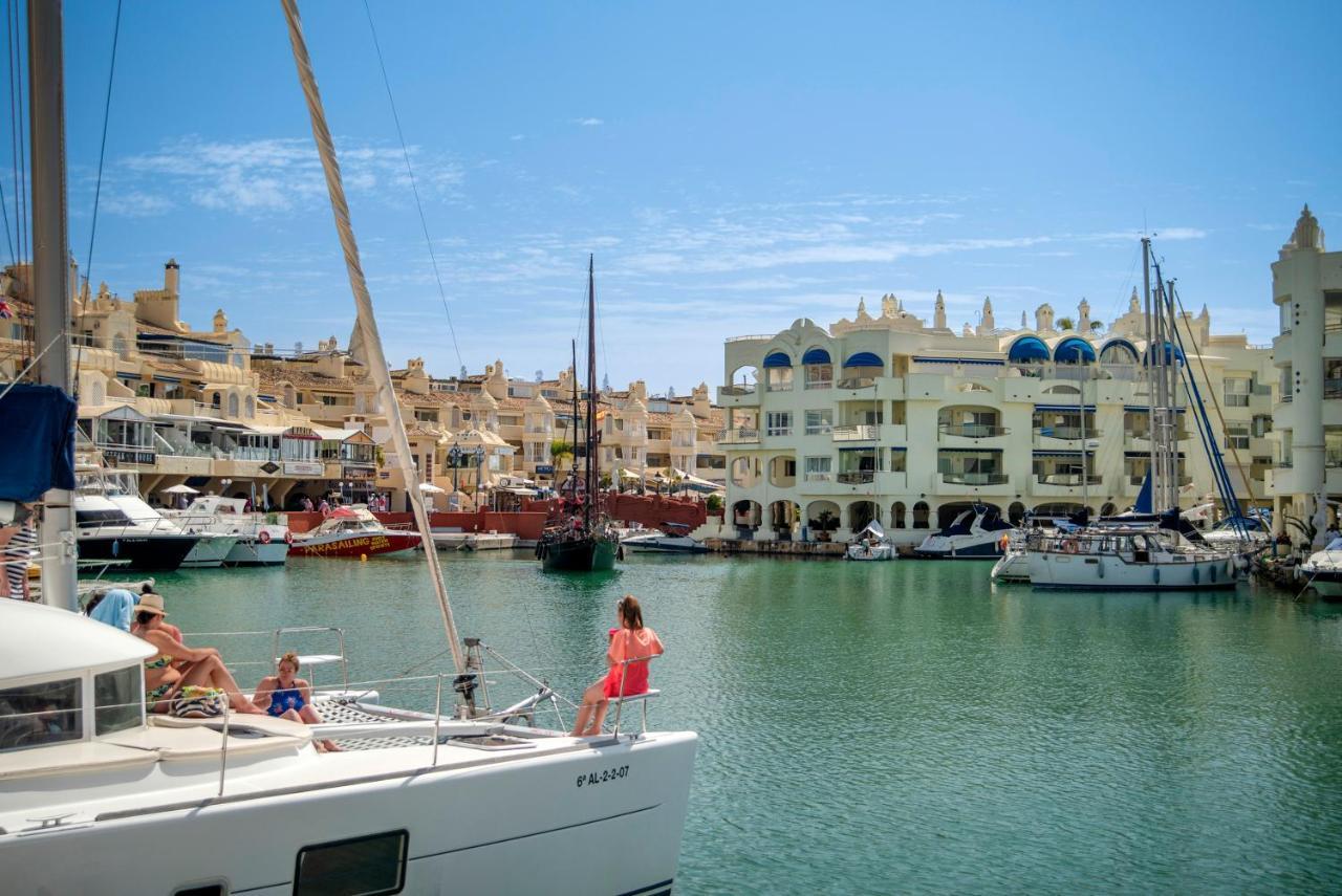 Apartment Benal Superb Front 1 Bedroom Apartment, Sleeps 5 Benalmadena